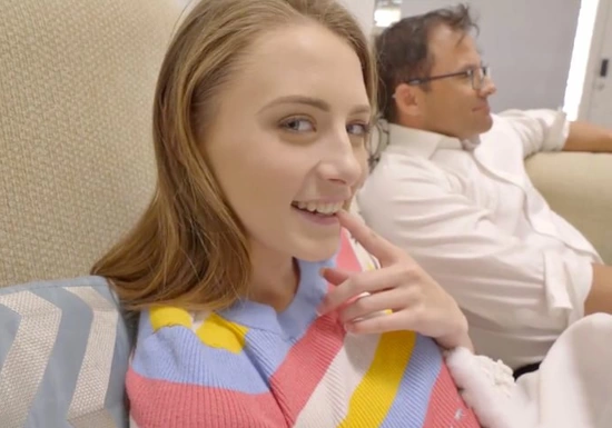 Если отец узнает что мы занимается сексом, нам жопа!