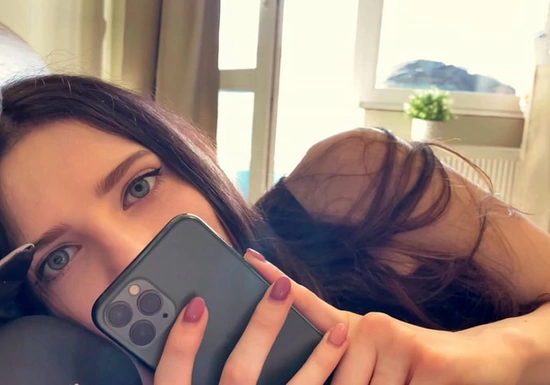 Снял хоум порно видео с подругой и заслужил супер секс в награду