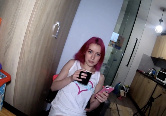 Снял новое порно с подругой, типа отметить 50к подписчиков