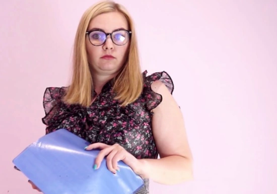 Ты чё такая дерзкая? я не пойму - Никто тебя не трахает что-ли?