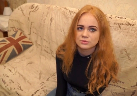 Пришлось научить студентку, что отдавать долги нужно вовремя!