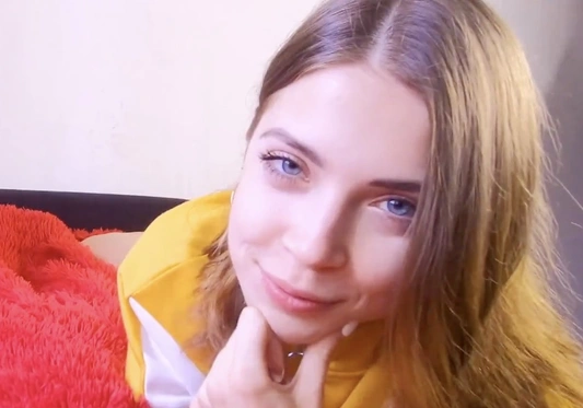 Идеальная сводная сестра будит брата сексом