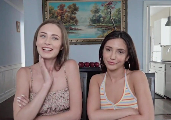 Трахнул сводную сестру и ее подругу