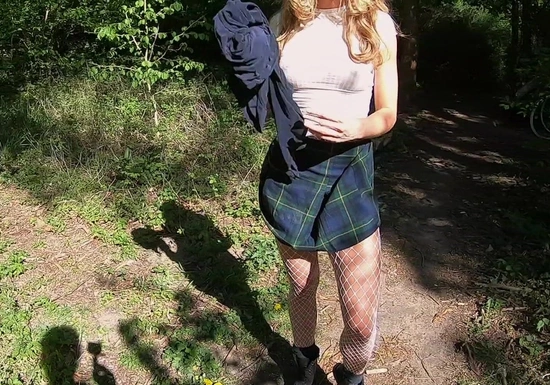 Быстрый пикап и секс на природе