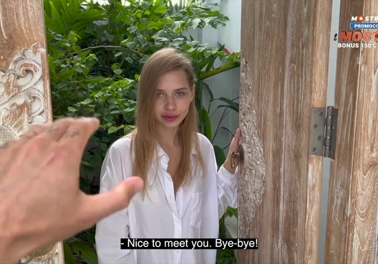 Секс с молодой, русской незнакомкой на курорте